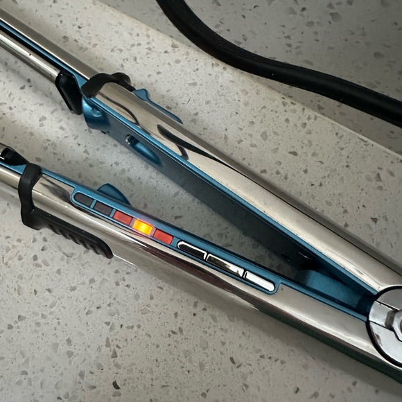 BaByliss Pro Prima 3000 Hair Straightener - Picture 12 of 16